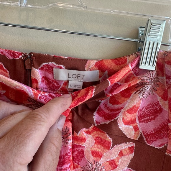 LOFT Skirt - Picture 6 of 9